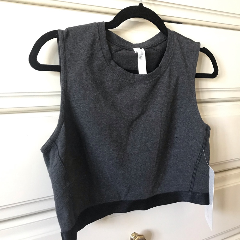 Lululemon NWT Crop Top